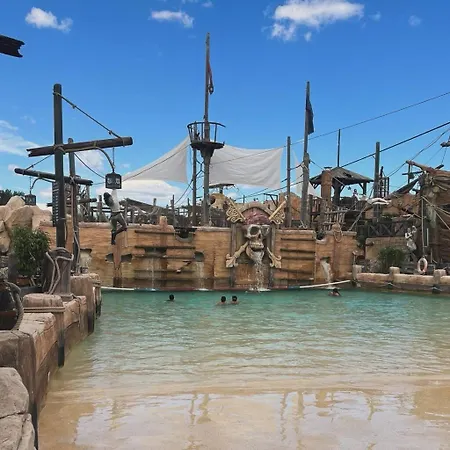 Campsite Les Sables D'or De Malo Et Elsa *