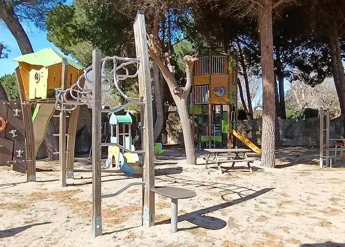 Les Sables D'or De Malo Et Elsa Camping *